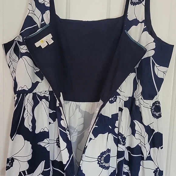 Boden British Style Violet Square Neck Midi Dress Blue White Floral 20 22 R - Picture 7 of 10